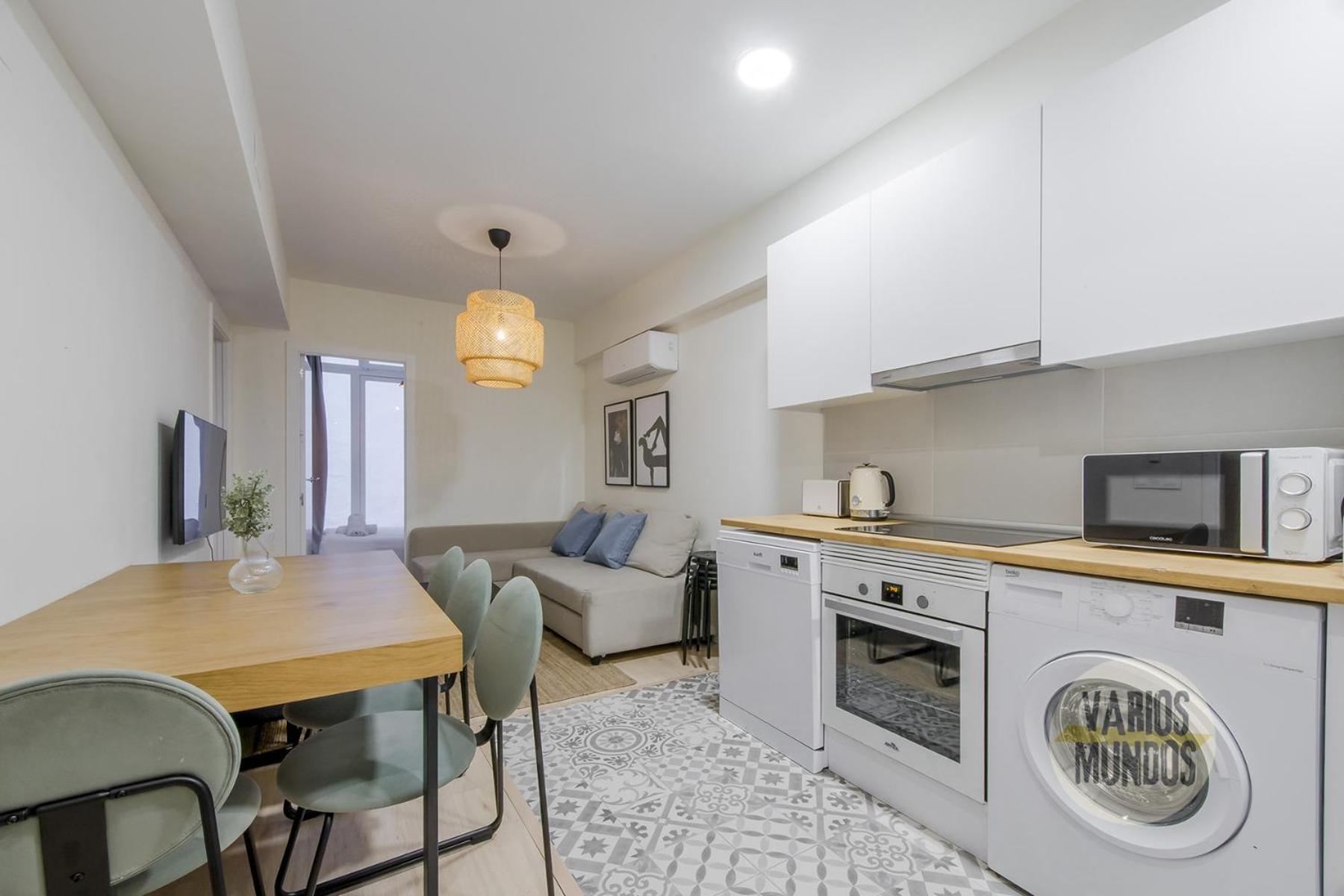 Cool Apt Para 9Pax En Plena Plaza De Chueca Madrid Ngoại thất bức ảnh